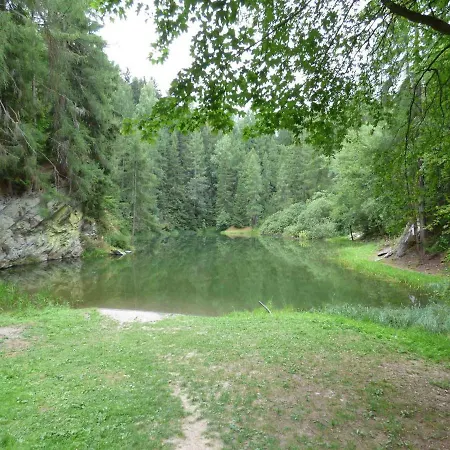 Feriehus Na Kovarove *